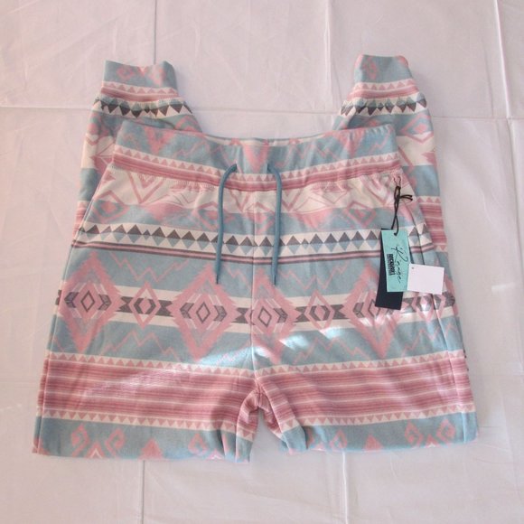 Rock & Roll Denim Women's Southwestern Aztec Loungewear Pants & Hoodie Set - Picture 4 of 5